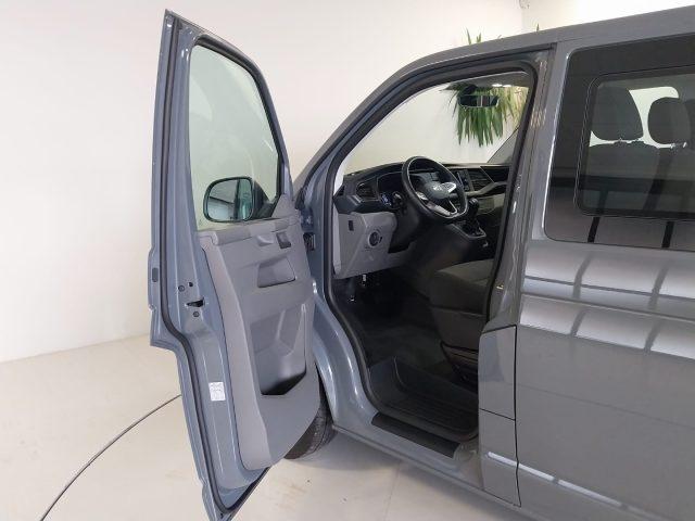 VOLKSWAGEN Caravelle 2.0 TDI 150CV DSG PC Trendline 9 POSTI CLIMA AUTOM