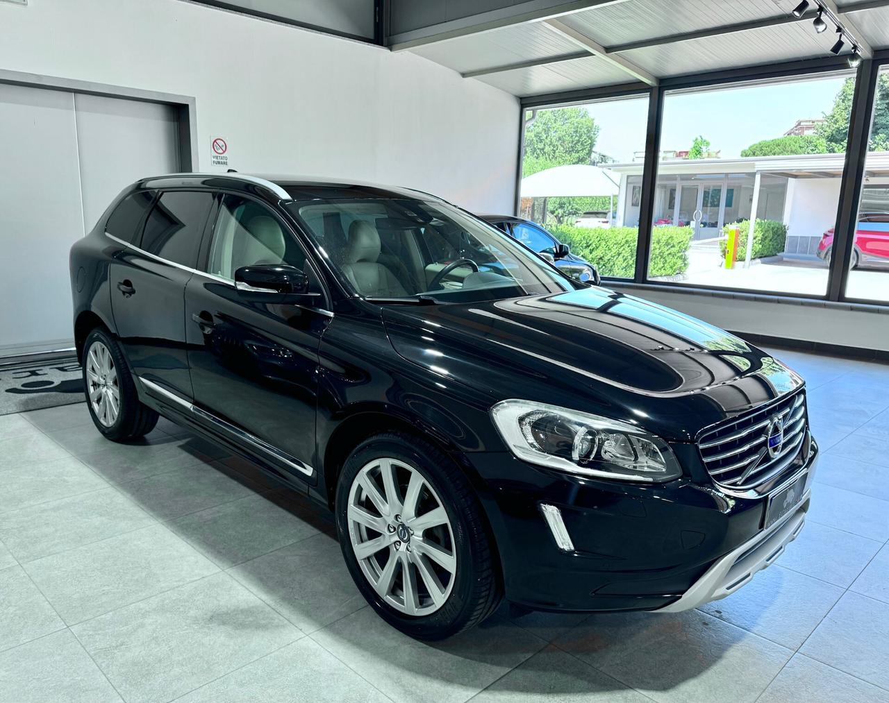 Volvo XC60 D4 190CV AWD Geartronic Inscription