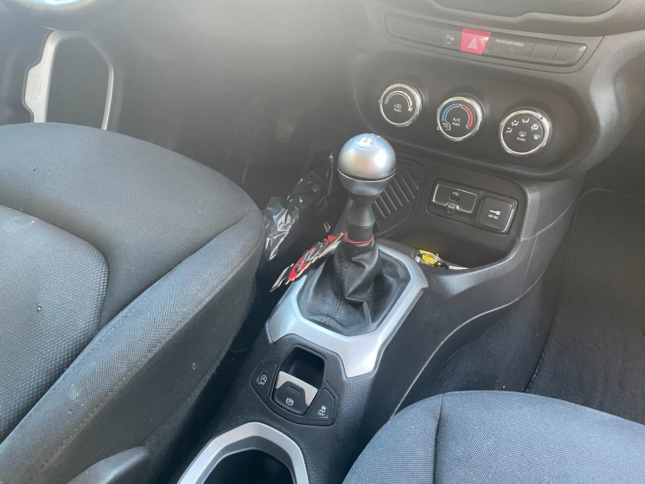 Jeep Renegade 1.6 E-TorQ EVO Longitude