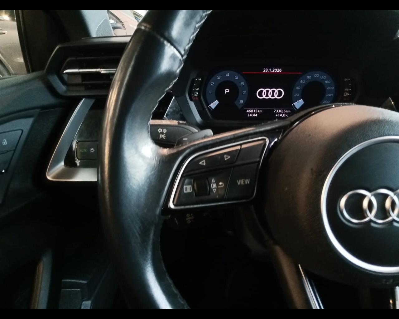 AUDI A3 IV 2020 Sportback - A3 Sportback 30 1.5 g-tron Business A