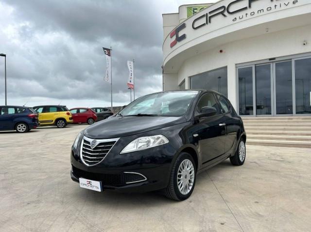 Lancia Ypsilon 1.2 8v Silver s&s 69cv E6