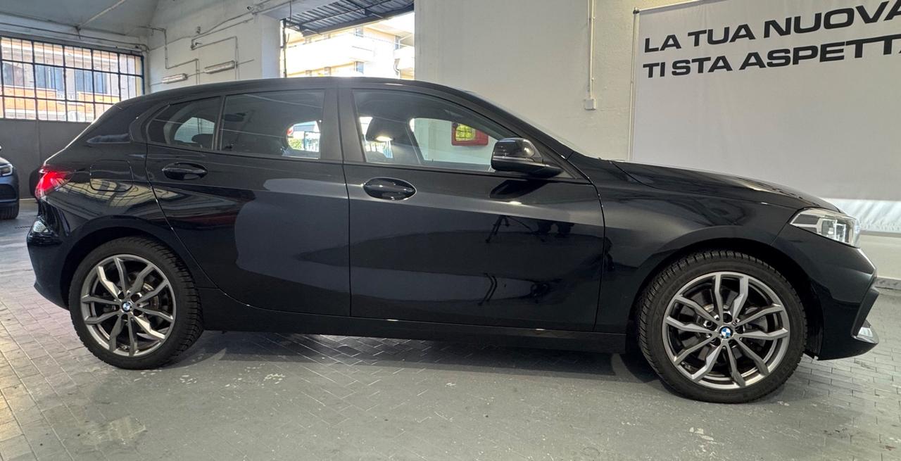 Bmw 120 120i 5p. Advantage