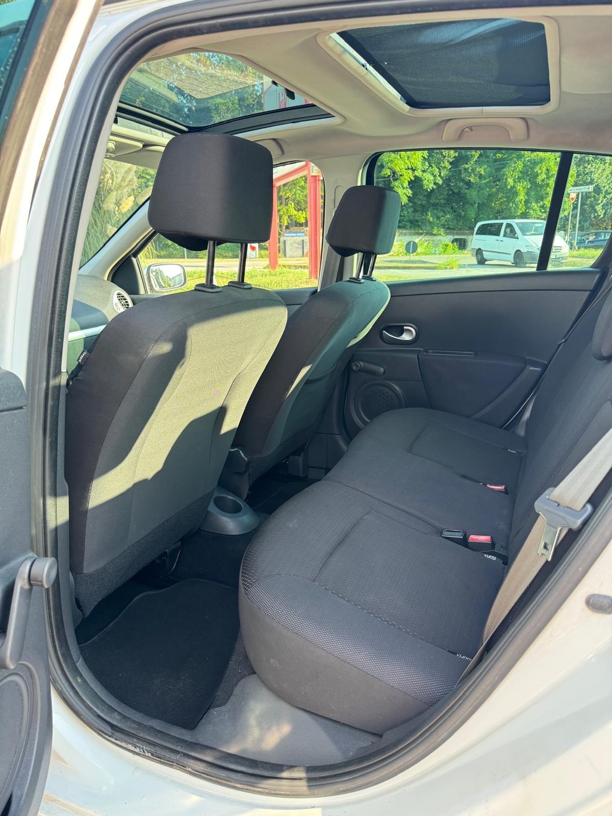 Renault Clio Storia 1.2 5 porte Confort