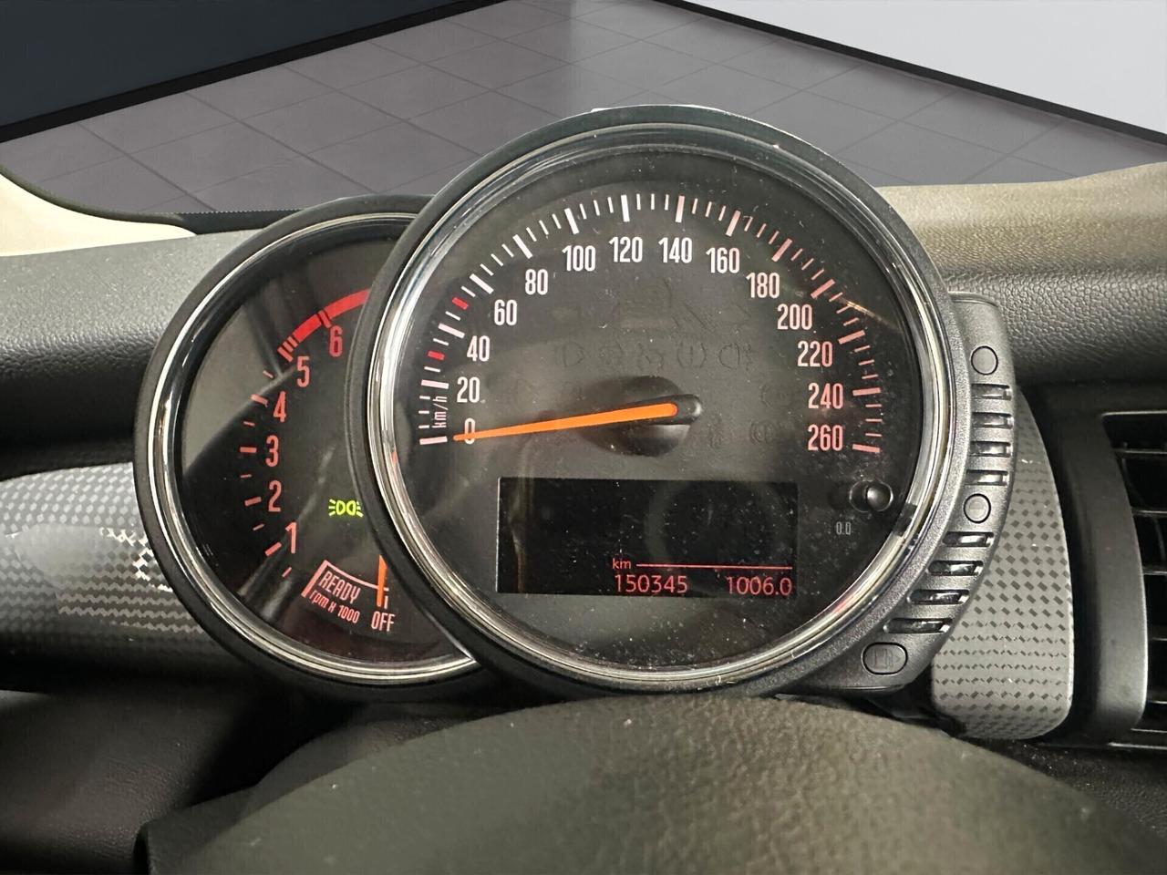 Mini Cooper 1.5 D 5P