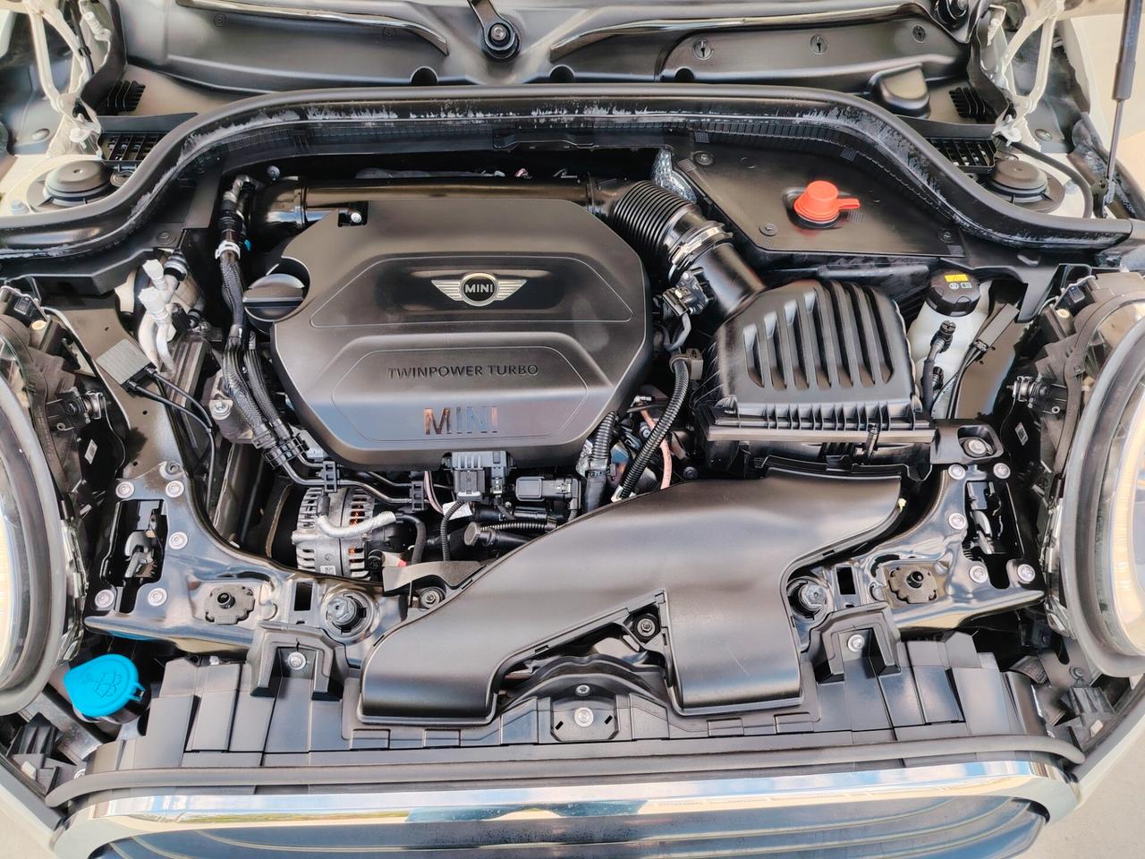 Mini Cooper D 1.5 5 Porte