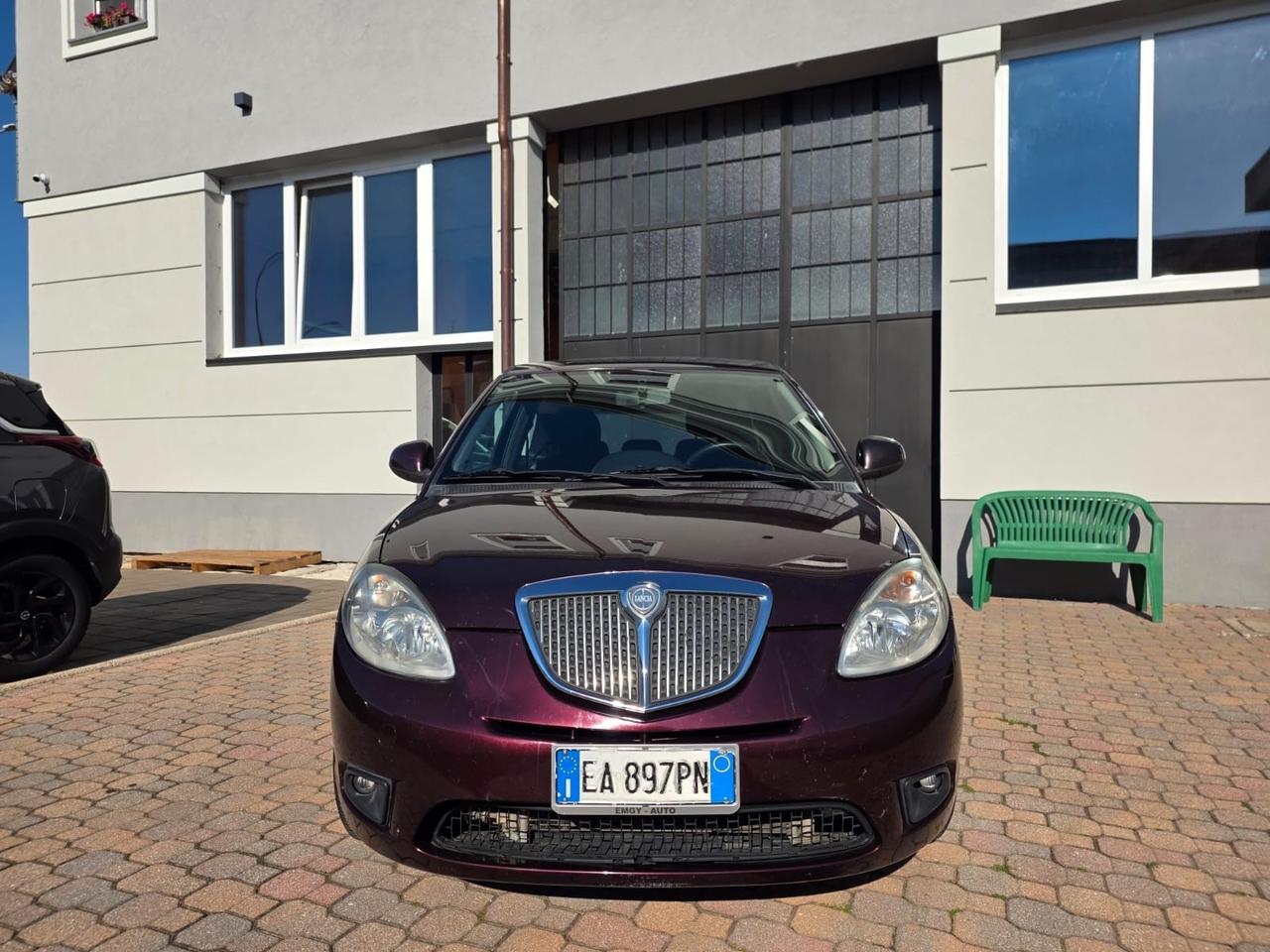 Lancia Ypsilon 1.4 Oro Ecochic GPL