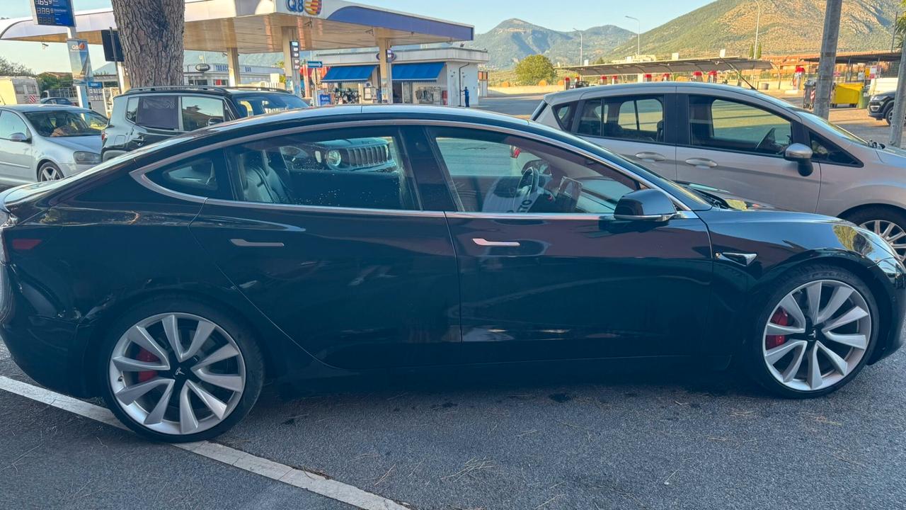 Tesla Model 3 Model 3 Long Range Performance AWD