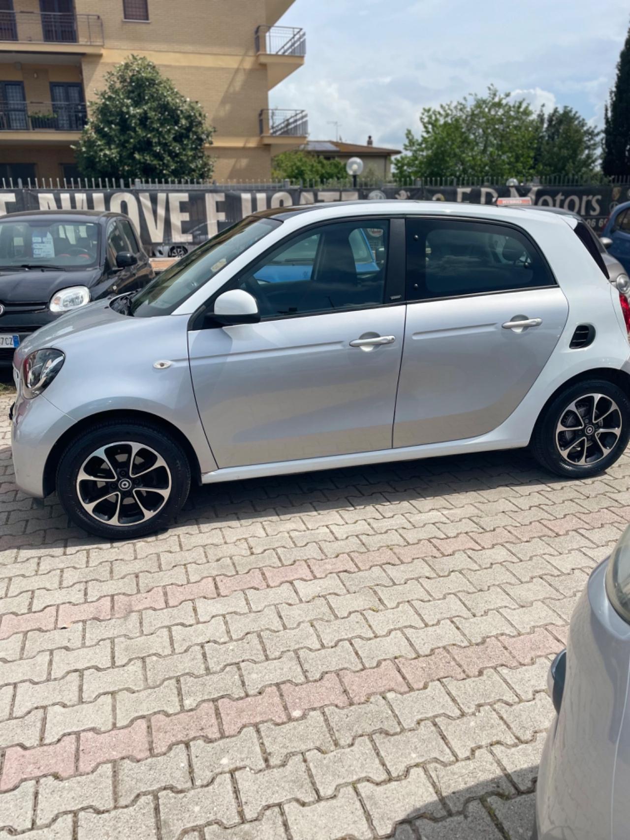 Smart ForFour 70 1.0 Passion