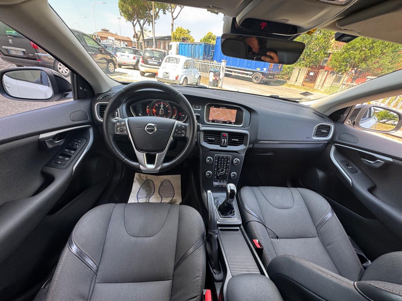 Volvo V40 Cross Country D2 Plus