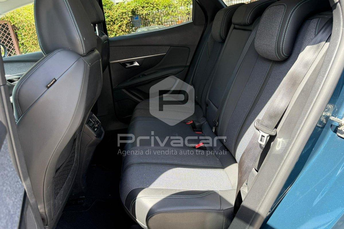 PEUGEOT 3008 BlueHDi 130 S&S EAT8 Allure Pack