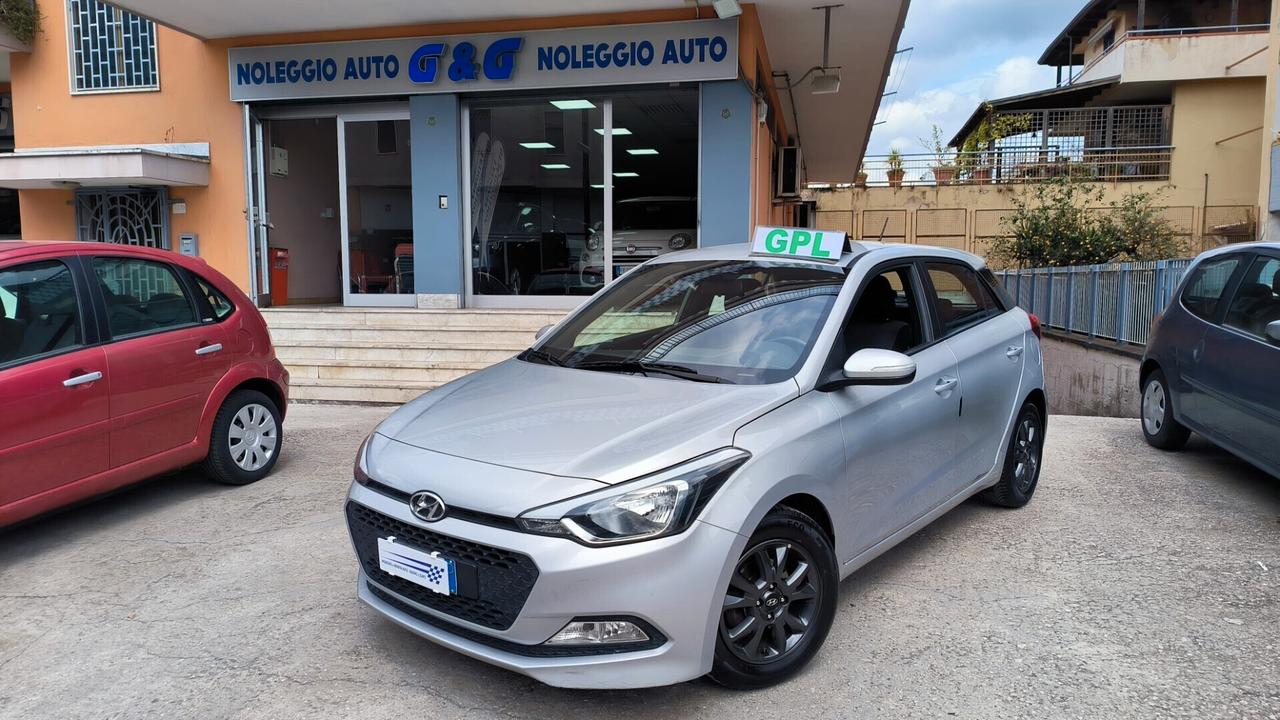 Hyundai i20 1.2 5 porte GPL