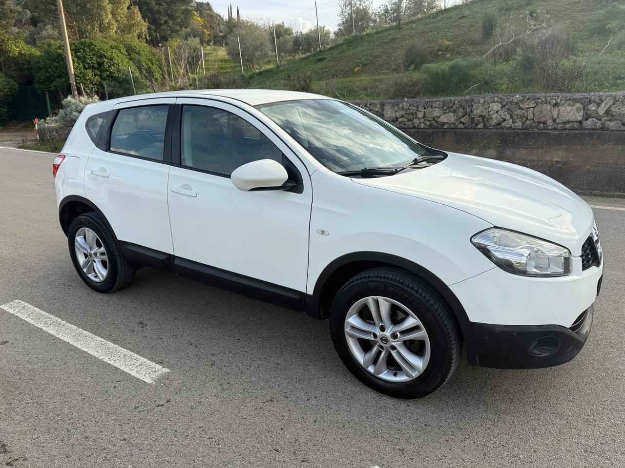 Nissan Qashqai 1.6 dCi DPF n-tec