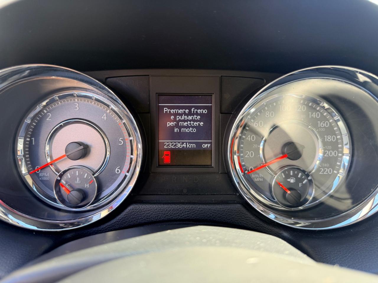 Lancia Voyager 2.8 Turbodiesel Platinum 177 CV