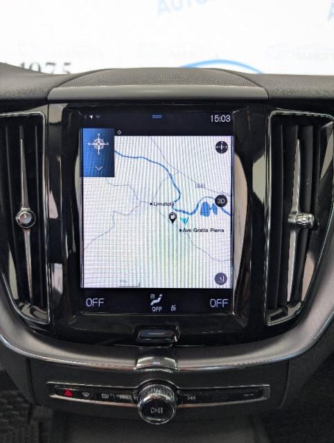 Volvo XC60 2.0 b4 Momentum Pro awd auto