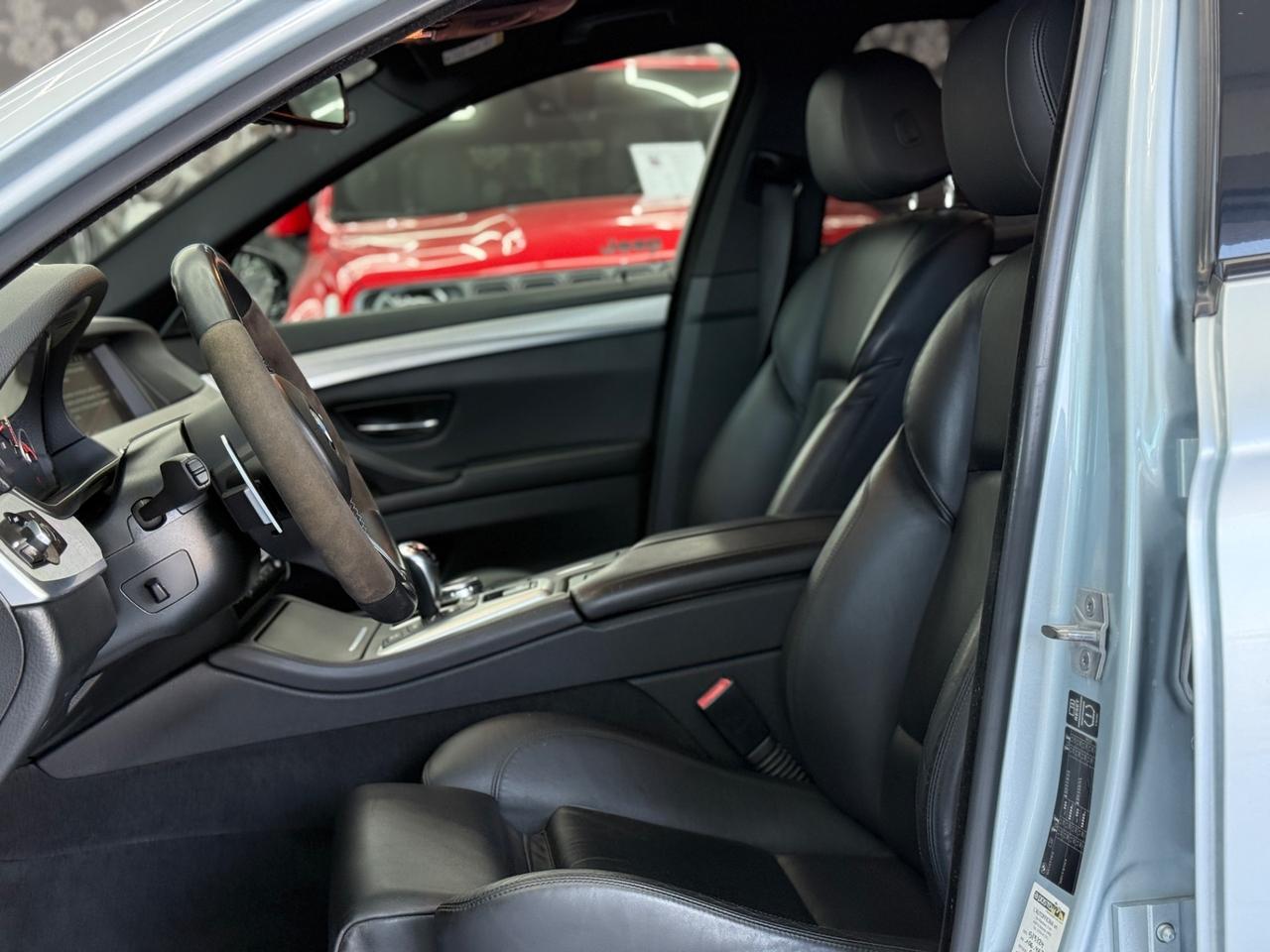 Bmw M5 4.4 V8 Accettiamo permute