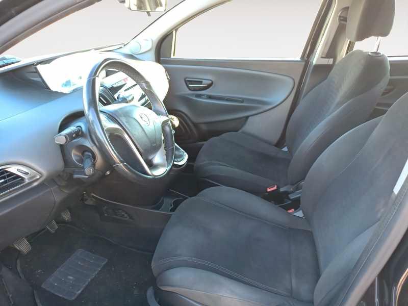 LANCIA Ypsilon 1.2 8v Gold s/CL 69cv E6