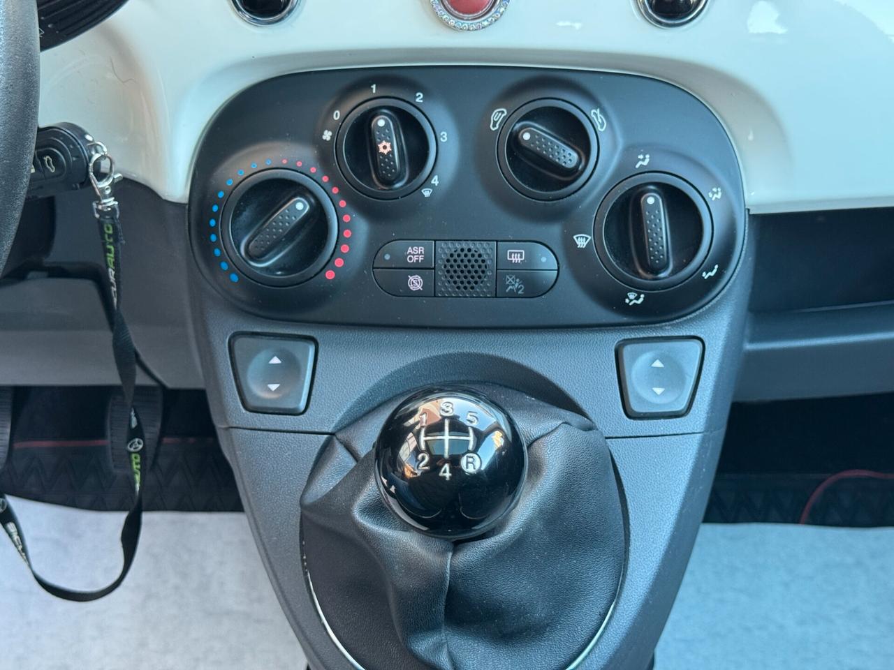 FIAT 500 1,3 MJT 16V LOUNGE 95CV