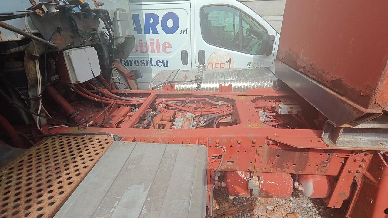 Iveco Magirus 440E47T