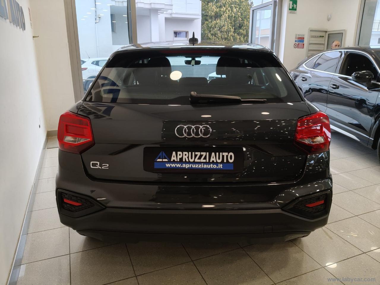 AUDI Q2 30 TDI S tronic Business