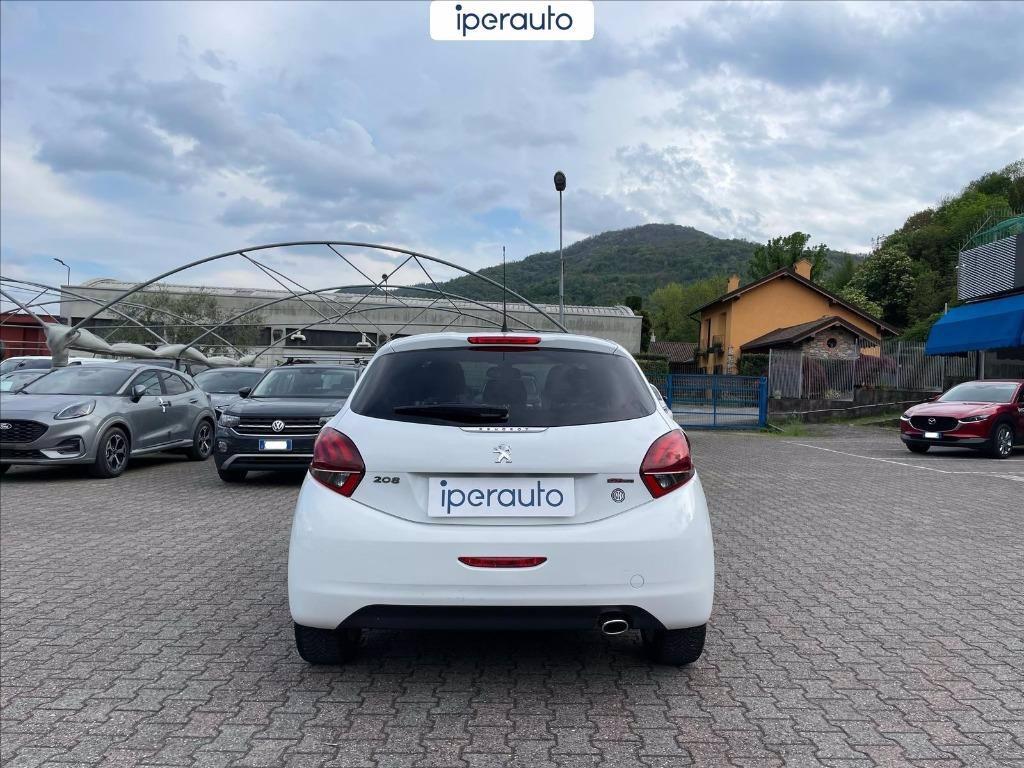 PEUGEOT 208 5p 1.6 bluehdi gt line 100cv del 2017