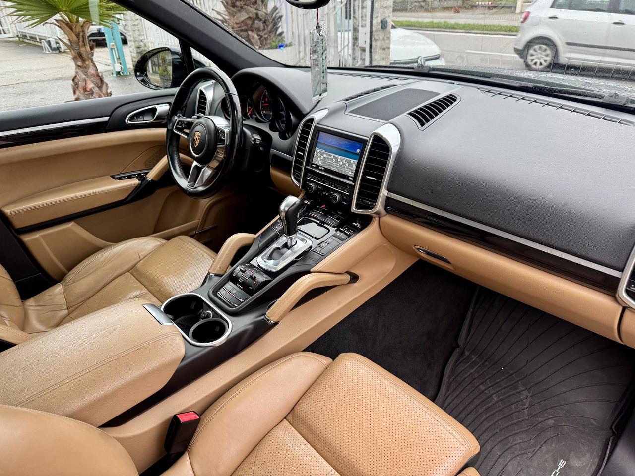 PORSCHE CAYENNE 3.0 250cv FULL FULL (PERMUTO)