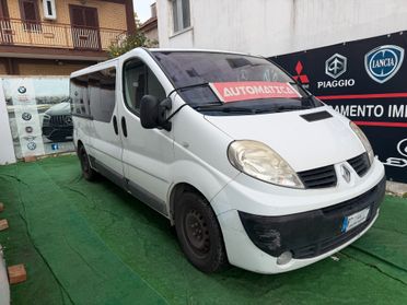 Renault Trafic 2008 2.0 dCi 9 POSTI LEGGI TUTTO!