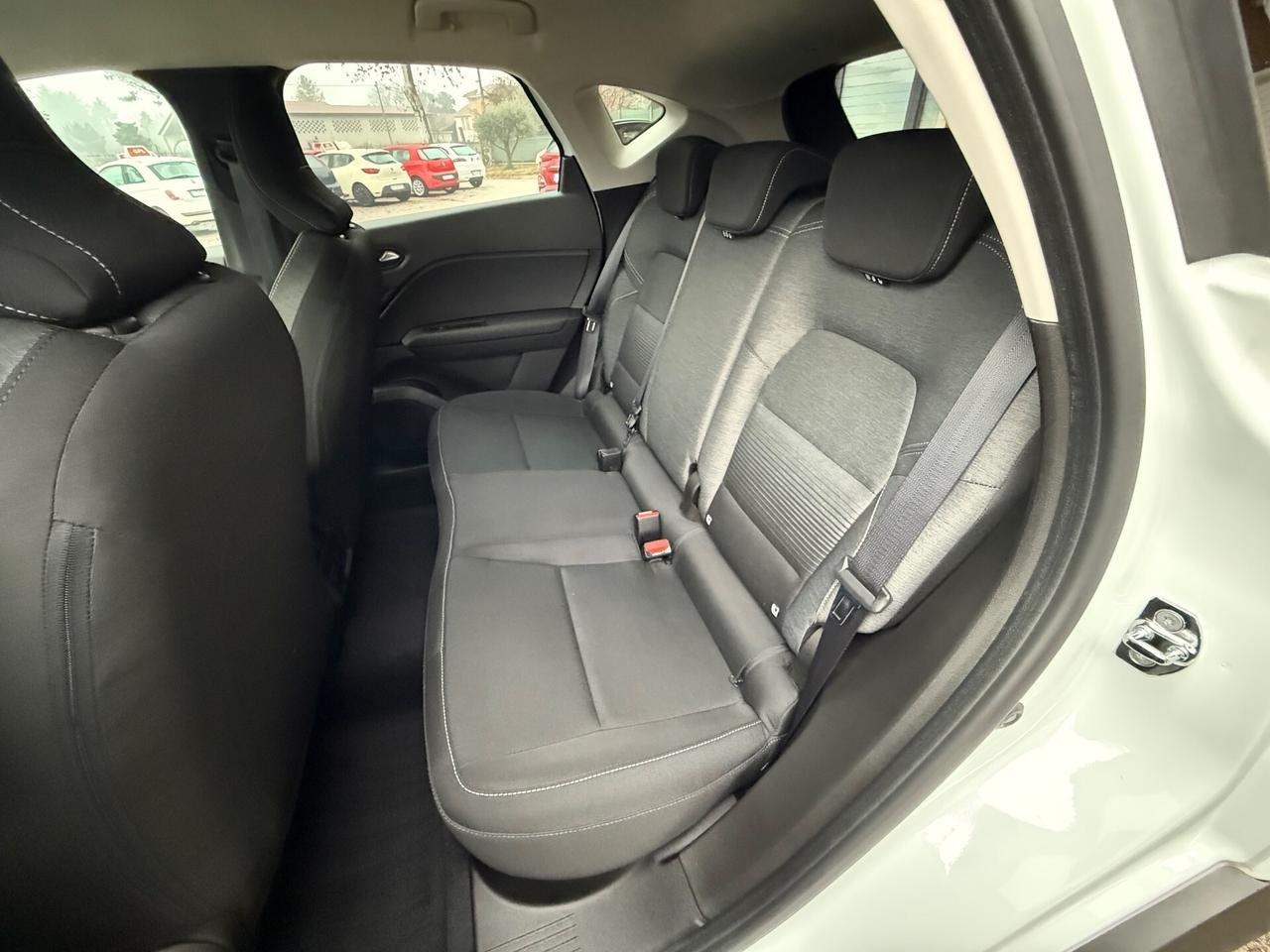 Renault Captur -28.000KM - Neopatentati