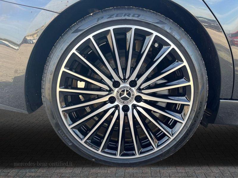 Mercedes-Benz Classe C Classe C-W206 Berlina 2021 C 220 d mhev AMG Line Premium 197cv auto