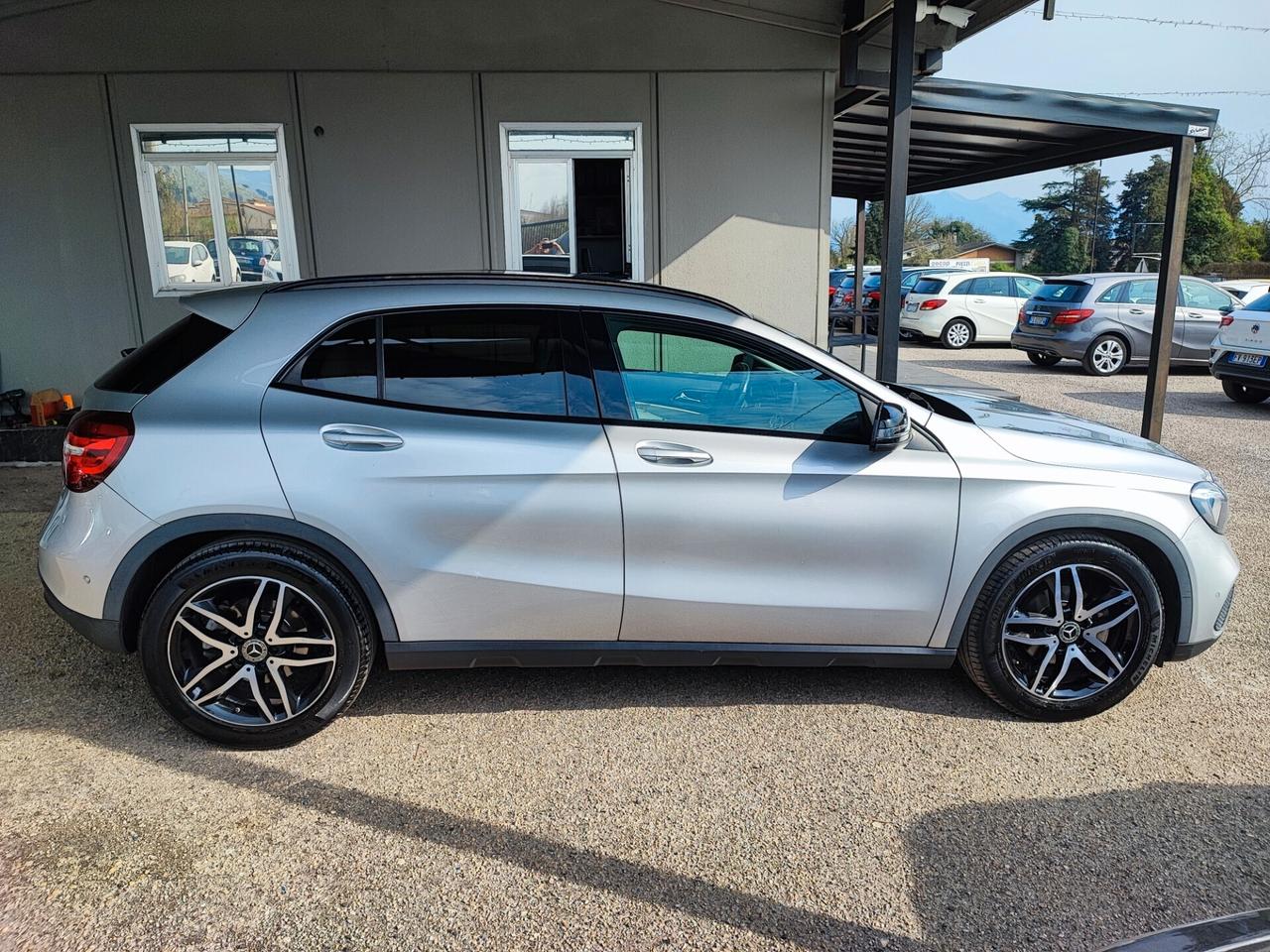 Mercedes-benz GLA 200 d Automatic 4Matic Premium
