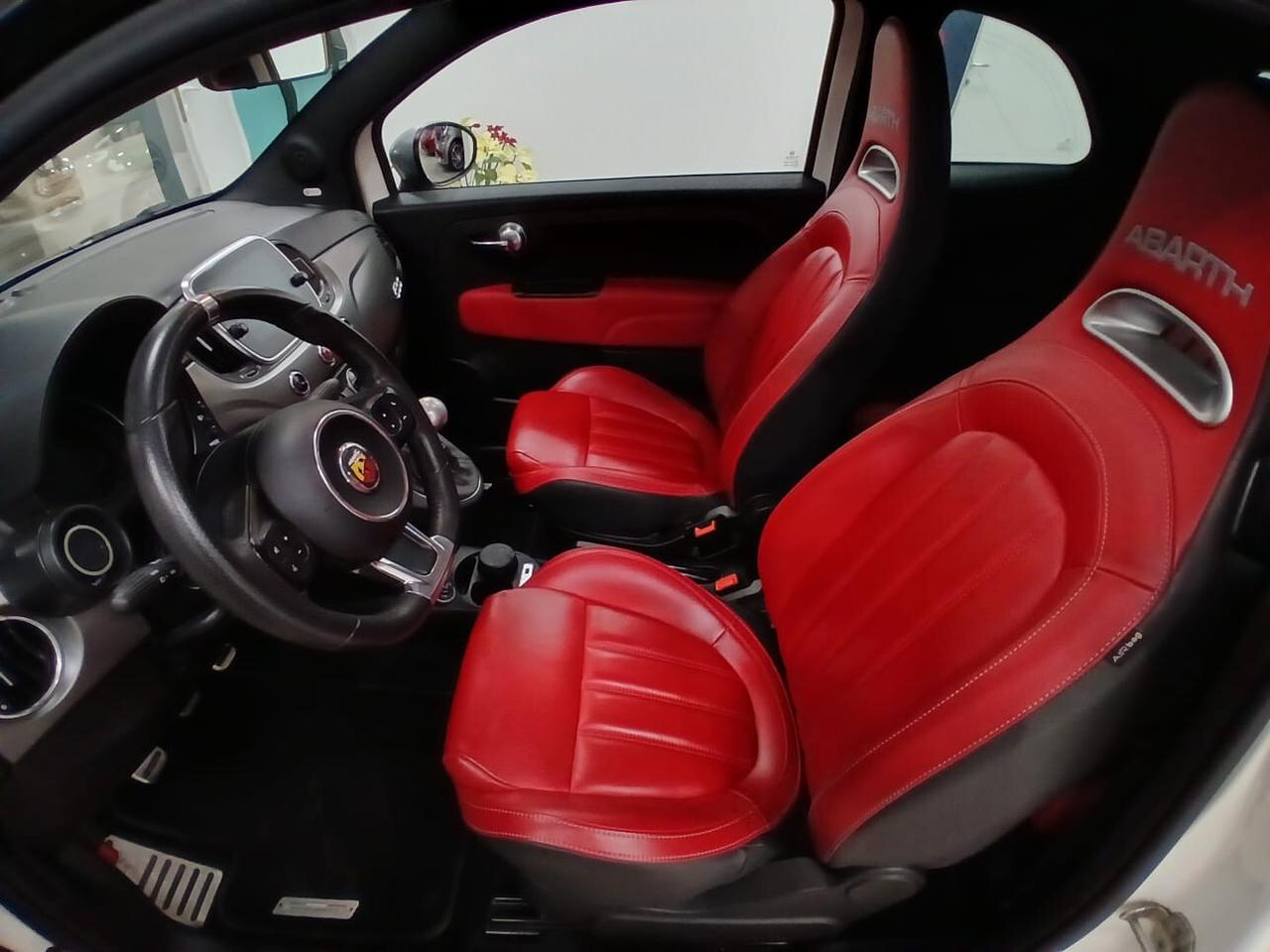 Abarth 595 1.4 Turbo T-Jet 165 CV Turismo