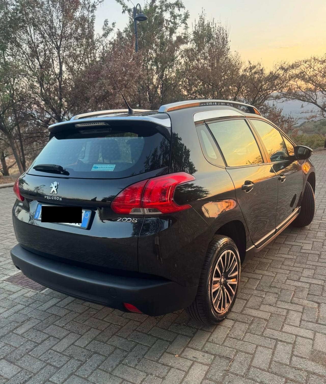 Peugeot 2008 1.4 HDi 68Cv 2014