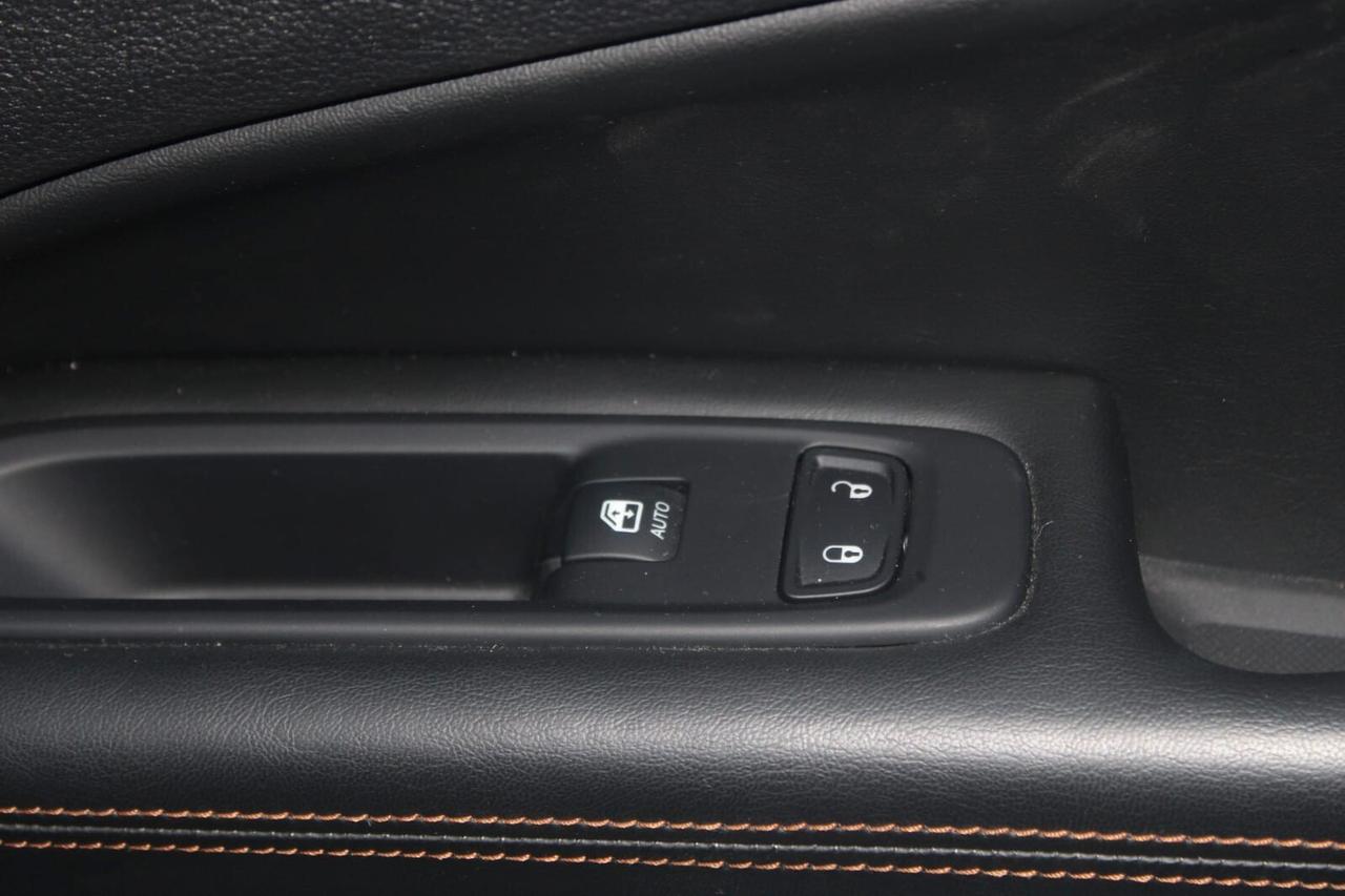 Jeep Compass Tua A SOLI 215€ al mese Anticipo Zero