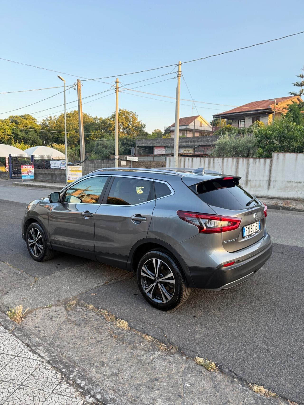 Nissan Qashqai 1.5 dCi Tekna tetto panoramico
