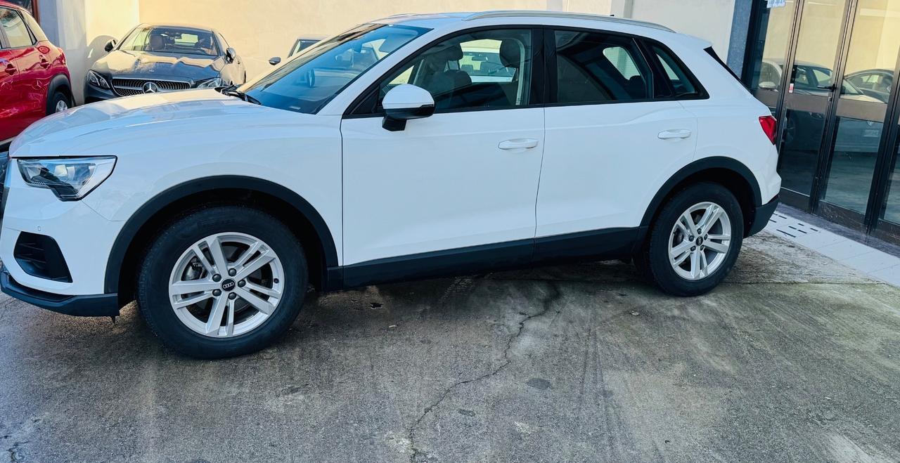 Audi Q3 35 TDI quattro S tronic line edition