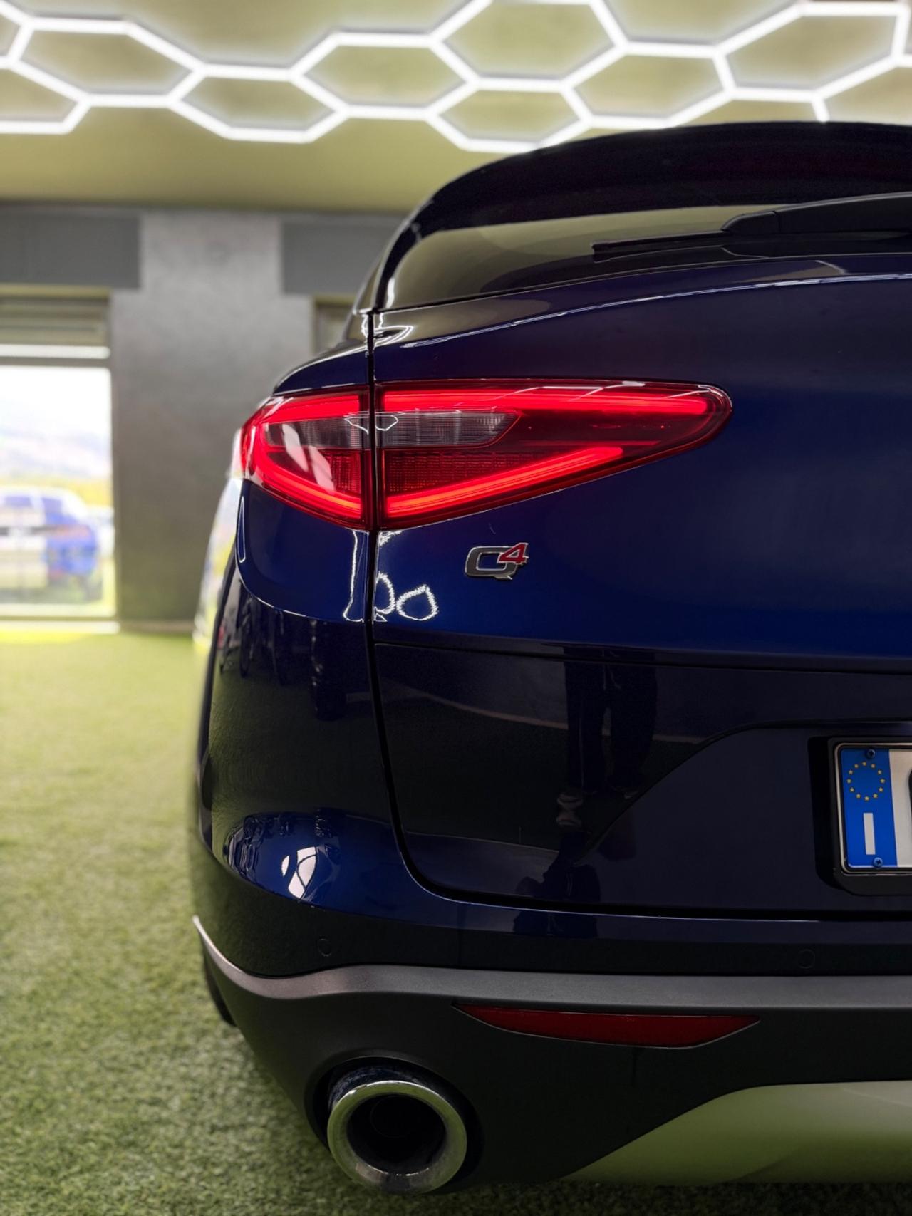 Alfa Romeo Stelvio 2.2 Turbodiesel 190 CV AT8 RWD Executive
