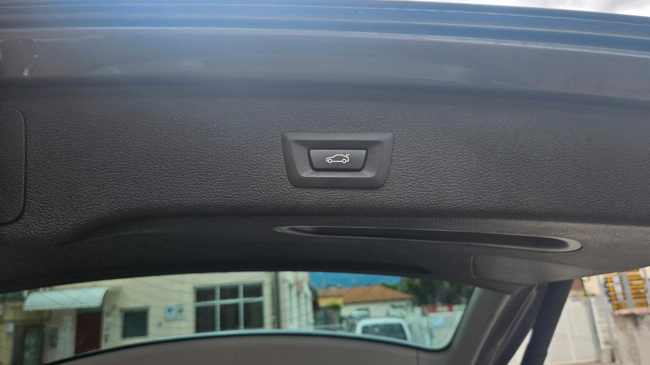 Bmw X3 xdrive20d auto 190 CV NAVY-CAMERA-LED