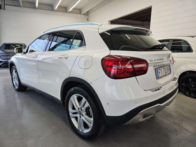 Mercedes-Benz GLA 220 GLA-X156 2017 d Sport 4matic 170cv auto