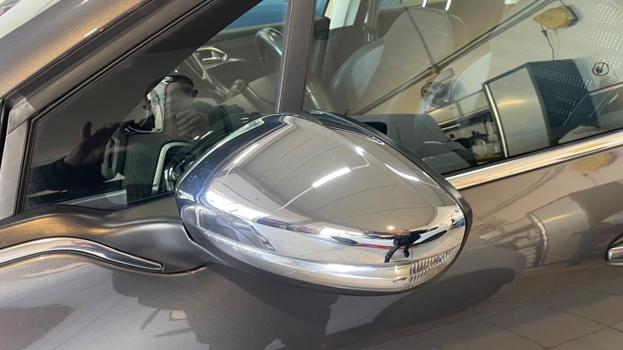 Peugeot 2008 1.6 e-HDi 92 CV Stop&Start Allure