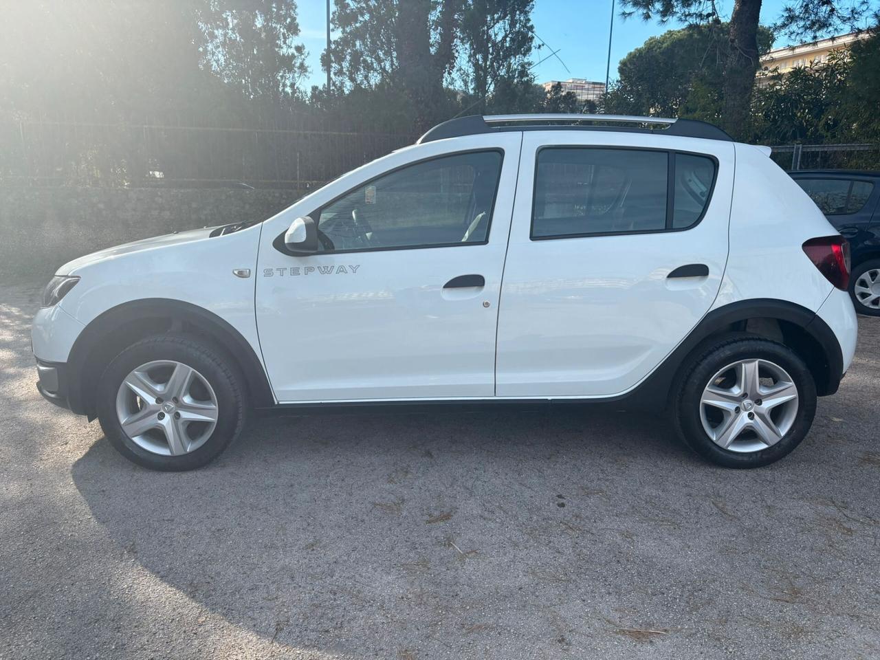 DACIA SANDERO 0.9 STEPWAY Tce GPL - 2016