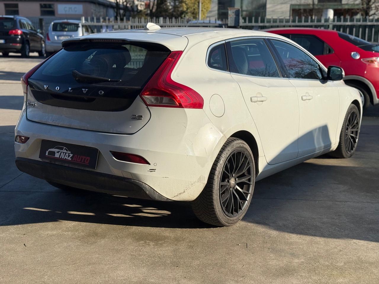 Volvo V40 D2 1.6 Summum