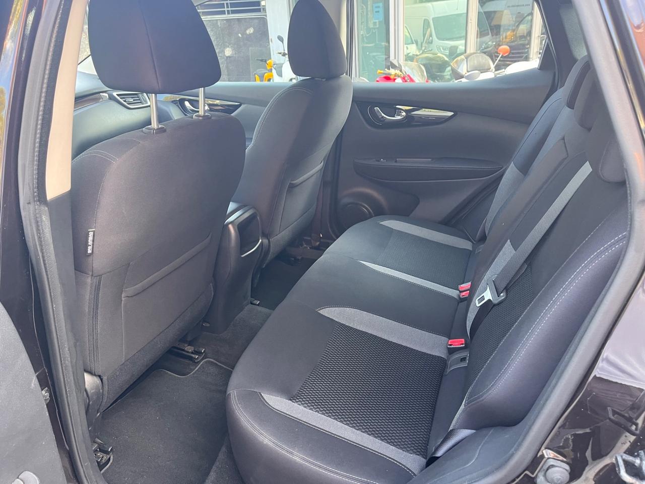 Nissan Qashqai 1.7 dCi 150 CV Business