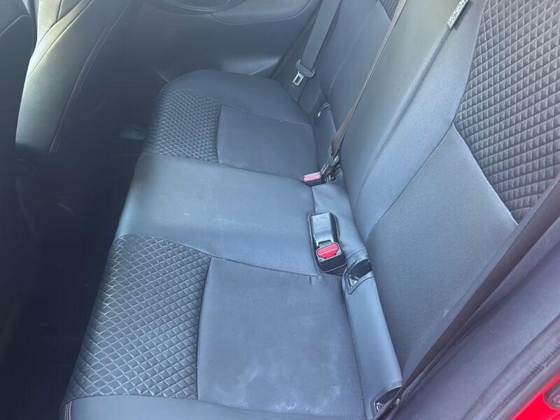 Toyota Yaris Yaris 1.5h Premiere