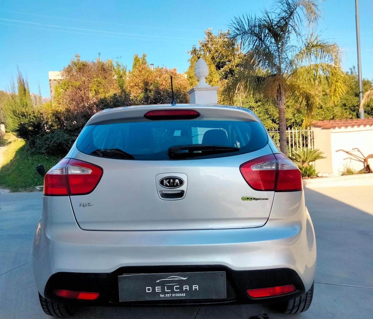 Kia Rio 1.1 CRDi WGT 5p. LX