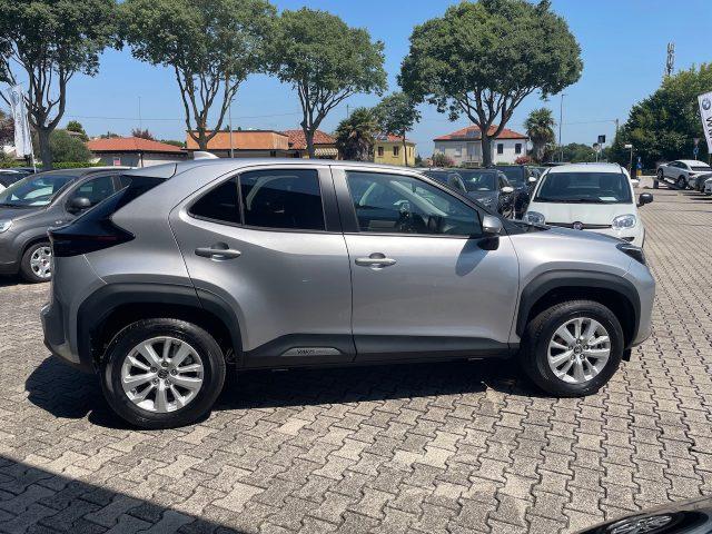 TOYOTA Yaris Cross 1.5 Hybrid 5p. E-CVT Business