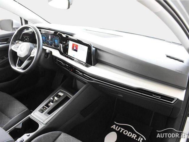 VOLKSWAGEN Golf Variant 2.0 TDI Life DSG Fari LED, App-Connect, ACC KM CER