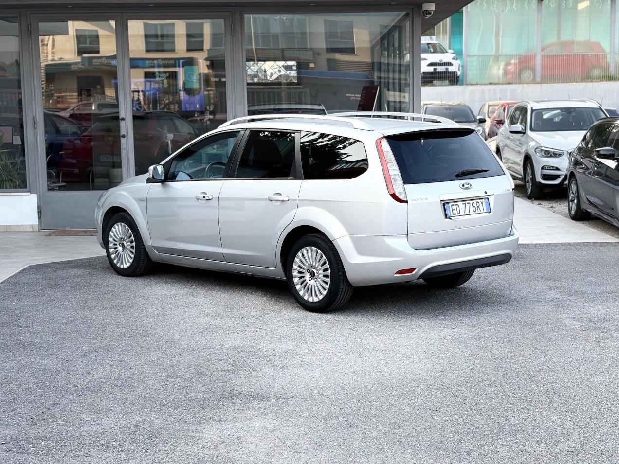Ford Focus Style Wagon 1.6 Diesel 110CV E5 - 2010