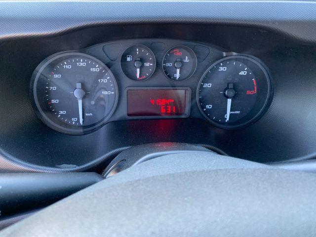 IVECO Daily 35C12 3 Posti Cassone