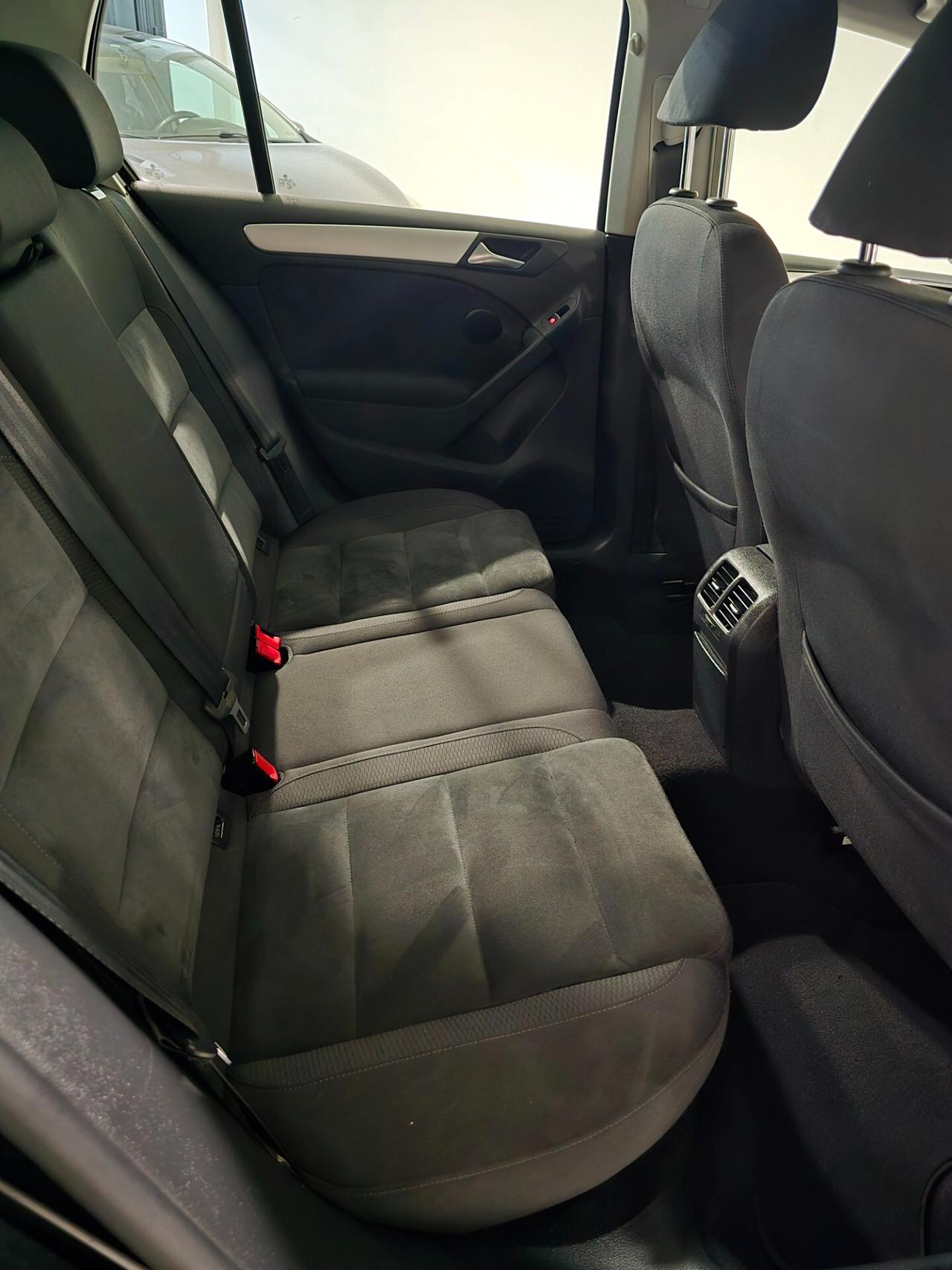 Volkswagen Golf 1.6 TDI 5p. Highline