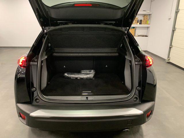 PEUGEOT 2008 1.5 BlueHDi Allure Navi Pack