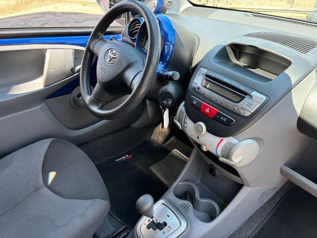 TOYOTA Aygo 1.0 12V VVT-i 5p.Sol MMT AUTOMATICA